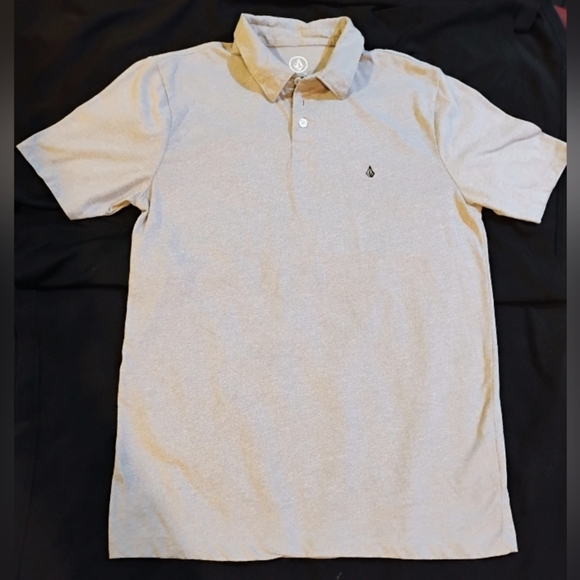 Volcom Grey Size Small Polo Shirt Never Been Worn - Picture 2 of 6
